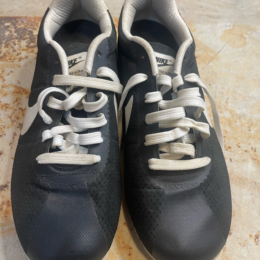 Nike Men's Cortez Ultra Black and White Sneakers